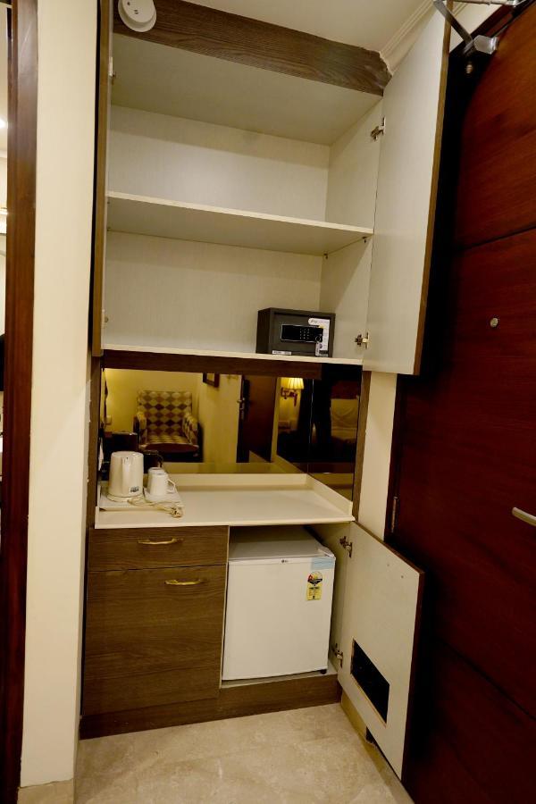 Wongdhen House Hotell New Delhi Eksteriør bilde