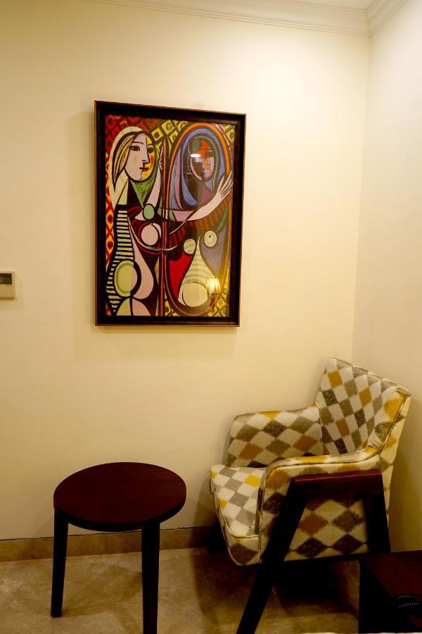 Wongdhen House Hotell New Delhi Eksteriør bilde